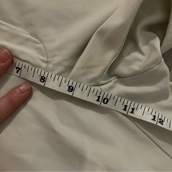 3/$20 J. Crew classic fit Kaki pant 30x30 - Picture 9 of 11